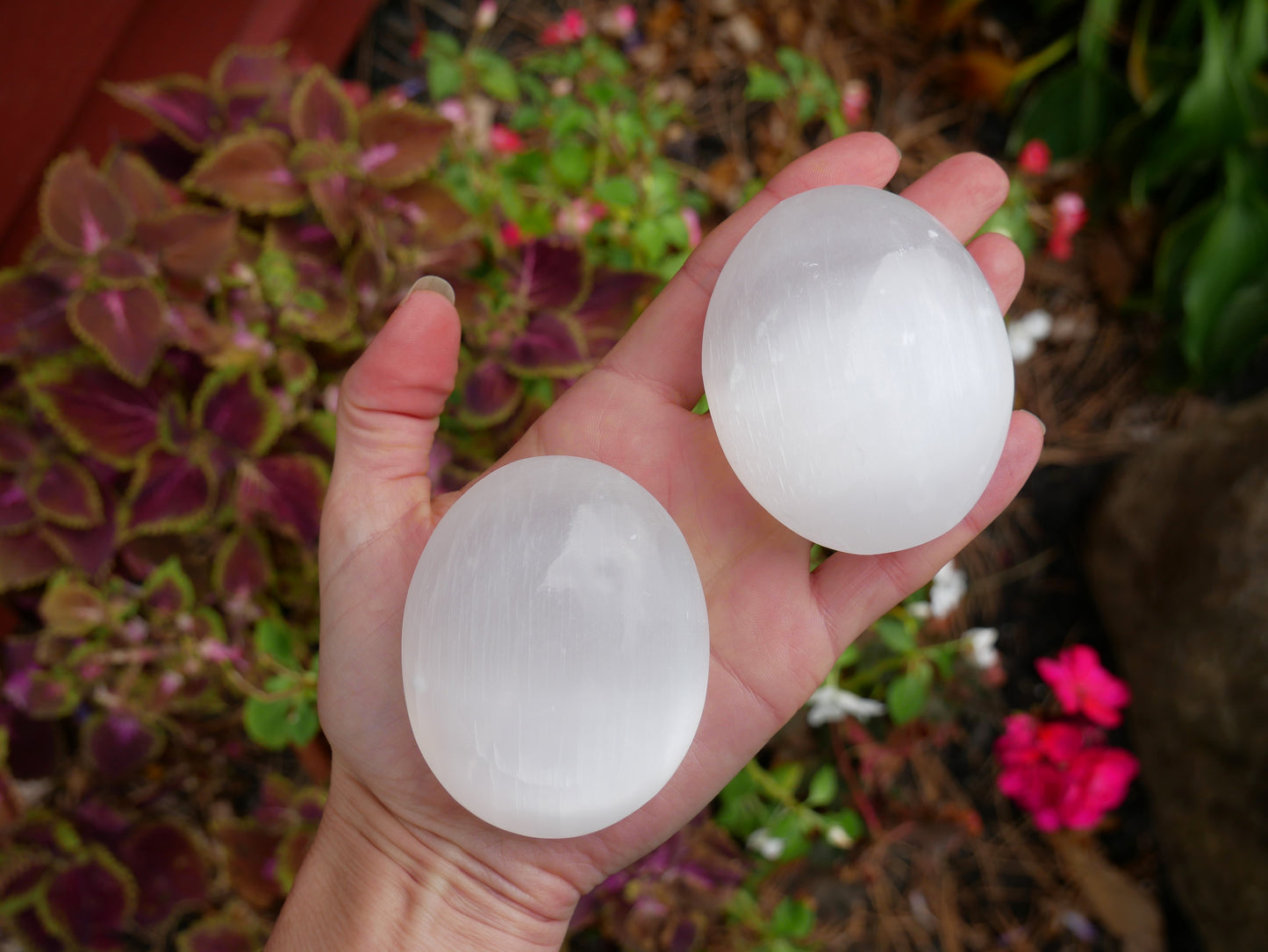 Selenite Palm Stones