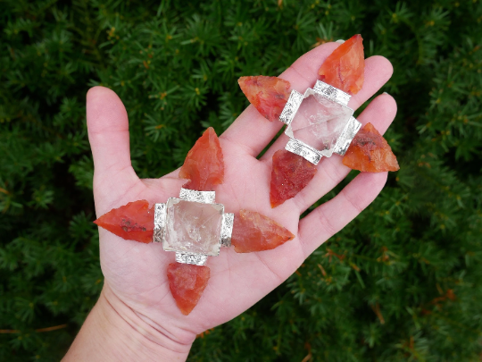 Carnelian Arrowhead Generator