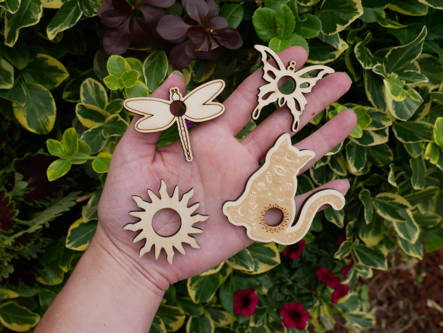 Sphere Wood Holders