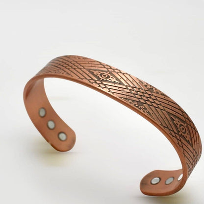 P 34  copper therapy bracelet southwest design with magnets