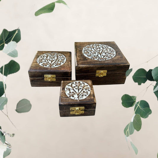 Wooden Tree Box with Latch: Small