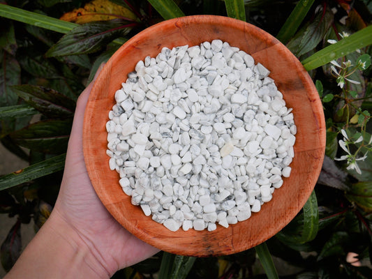 Howlite Mini Stones-Crystal Chips